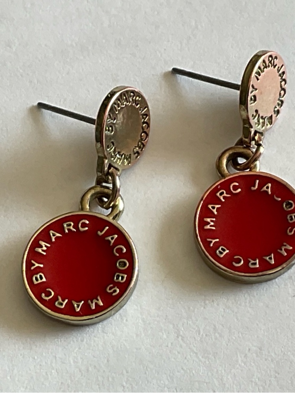 Marc Jacobs Red Enamel Logo Disc Drop Earrings🎁 Free gift